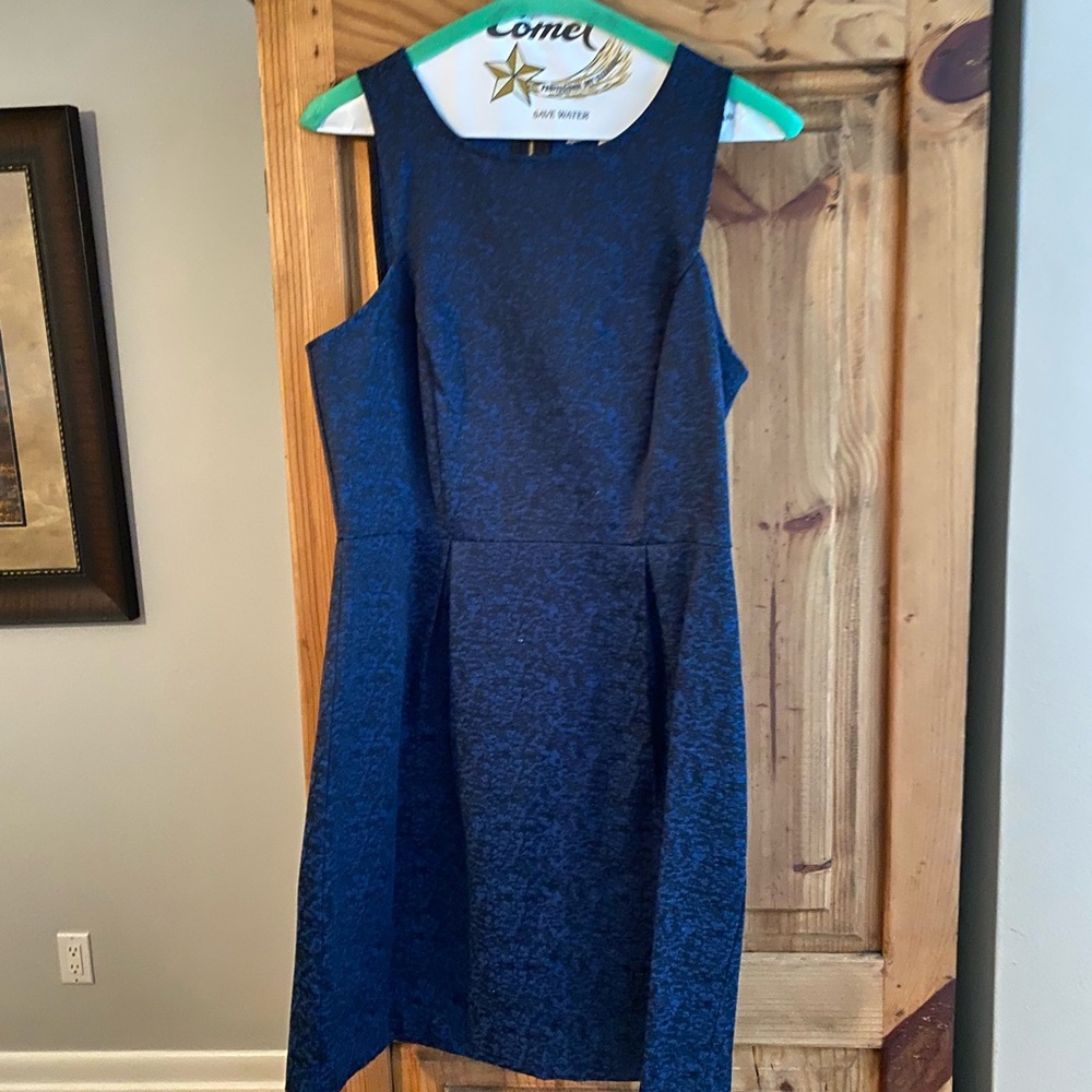 Size 2 dress blue and black marl coloring above the knee